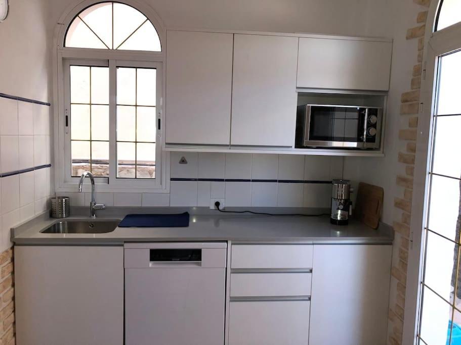 Casa Macken Con Piscina Climatizada Y Jacuzzi Villa San Bartolome Ruang foto