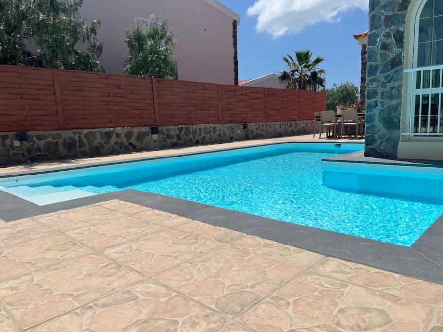 Casa Macken Con Piscina Climatizada Y Jacuzzi Villa San Bartolome Ruang foto